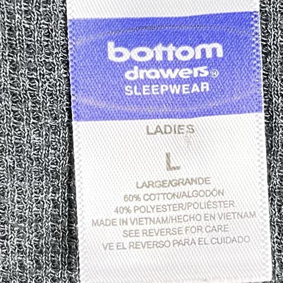 Iowa Hawkeyes Womens Waffle Knit Snap Long Sleeve Henley Medium Gray Ruffle NWOT - Picture 10 of 11